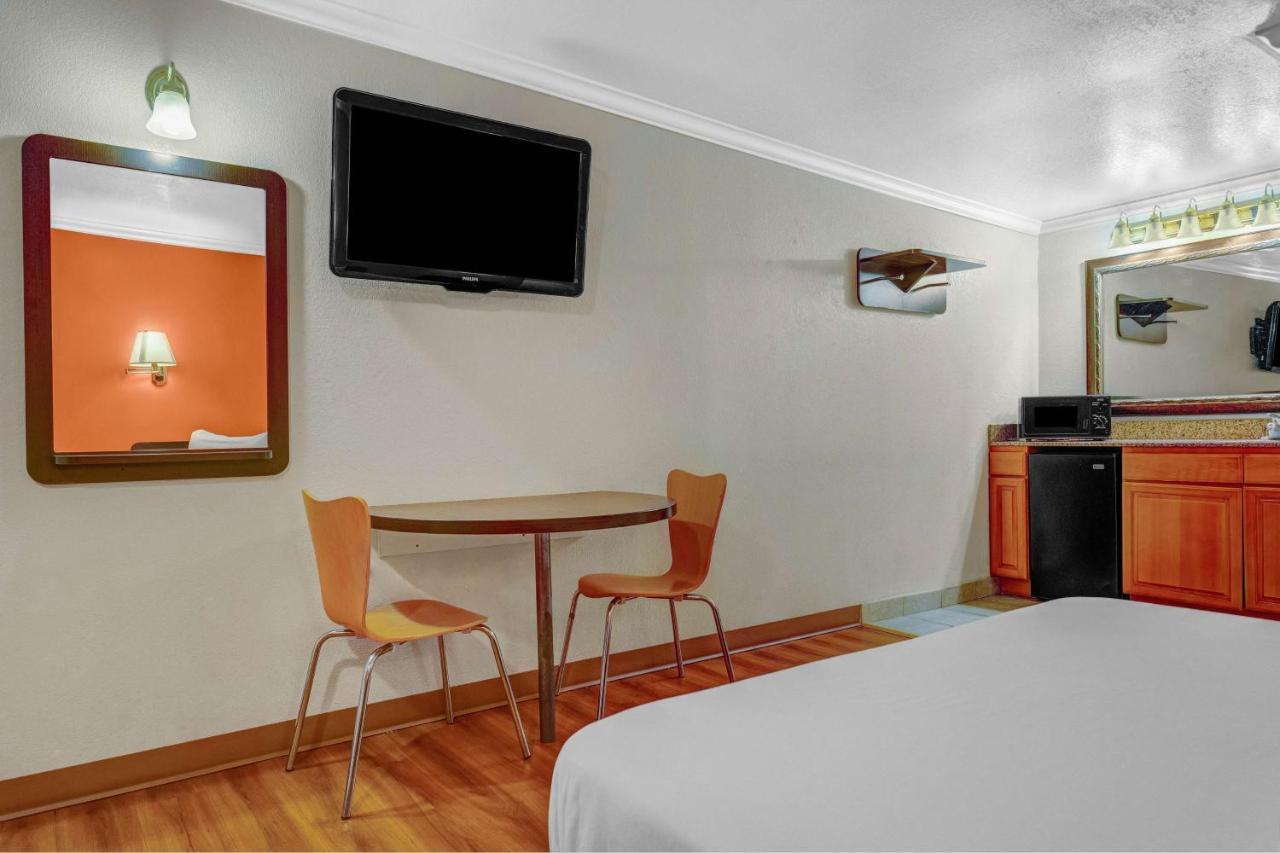 Motel 6-Salt Lake City, Ut - Central Millcreek Eksteriør bilde